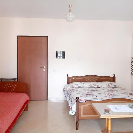 Grazioso Apartamento Arredato A Due Passi Dal Lungomare Vlore Vlorë Exterior foto